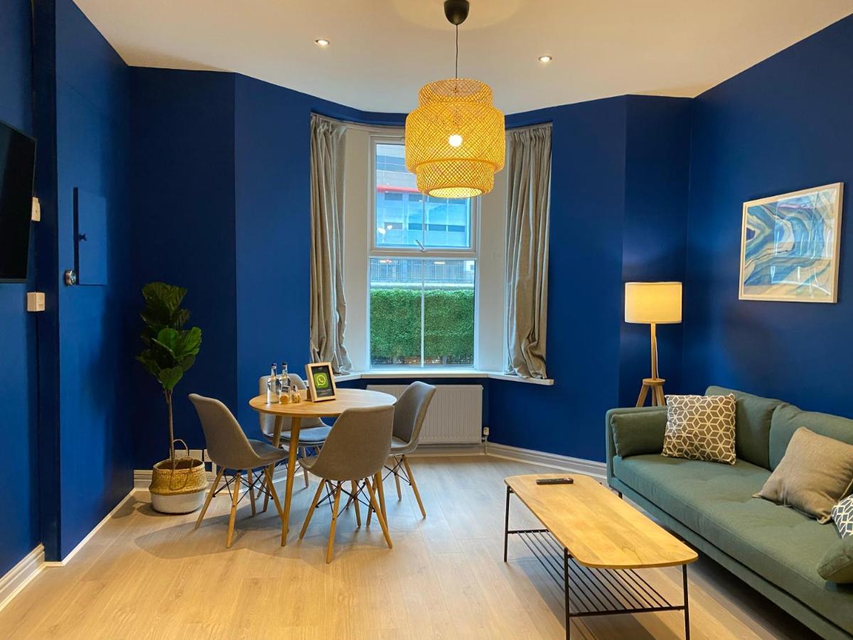 Aaron Wise - 17 Fitzhamon Apartments Cardiff Ngoại thất bức ảnh
