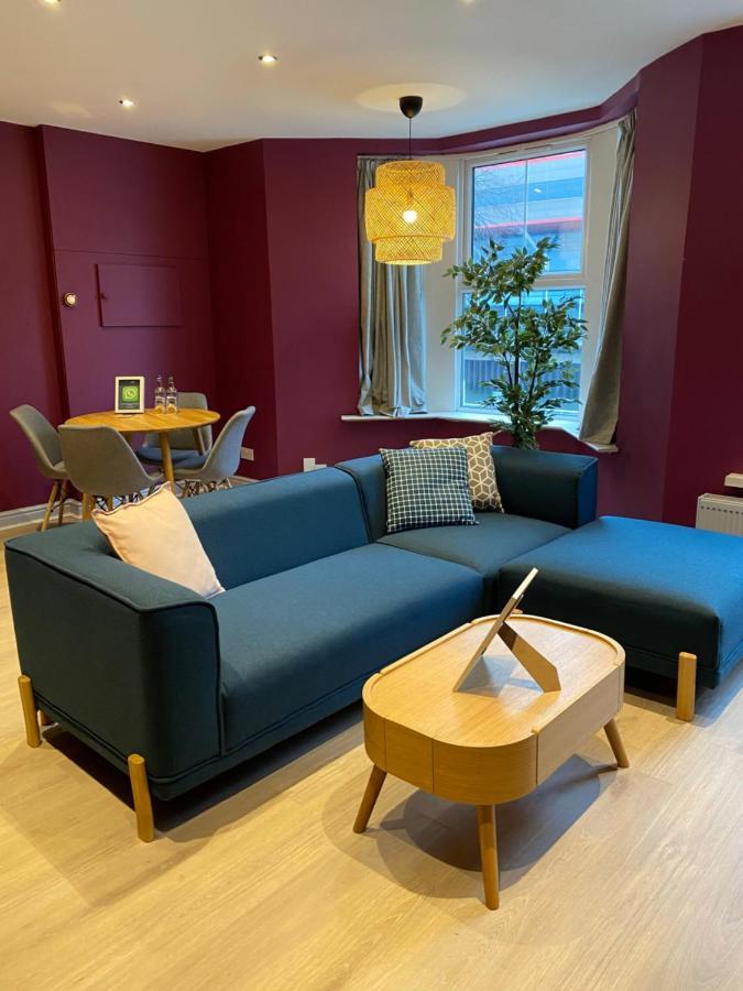 Aaron Wise - 17 Fitzhamon Apartments Cardiff Ngoại thất bức ảnh