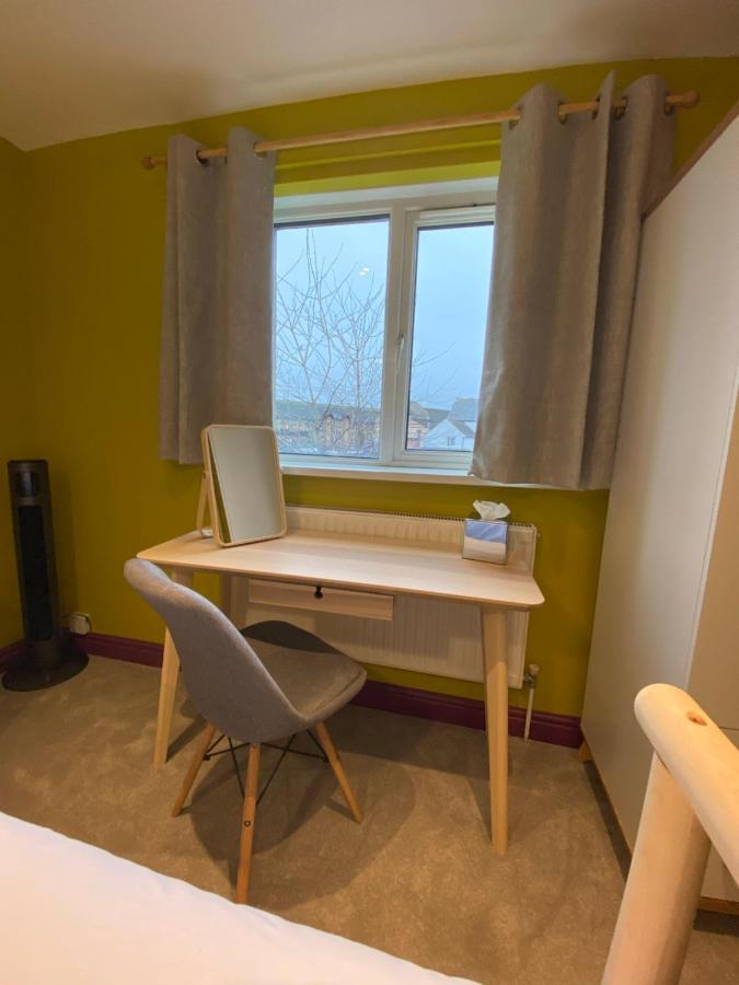 Aaron Wise - 17 Fitzhamon Apartments Cardiff Ngoại thất bức ảnh
