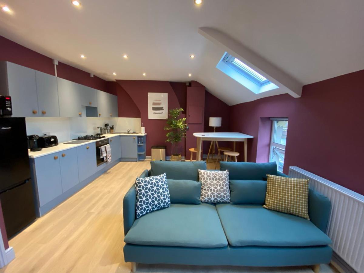 Aaron Wise - 17 Fitzhamon Apartments Cardiff Ngoại thất bức ảnh